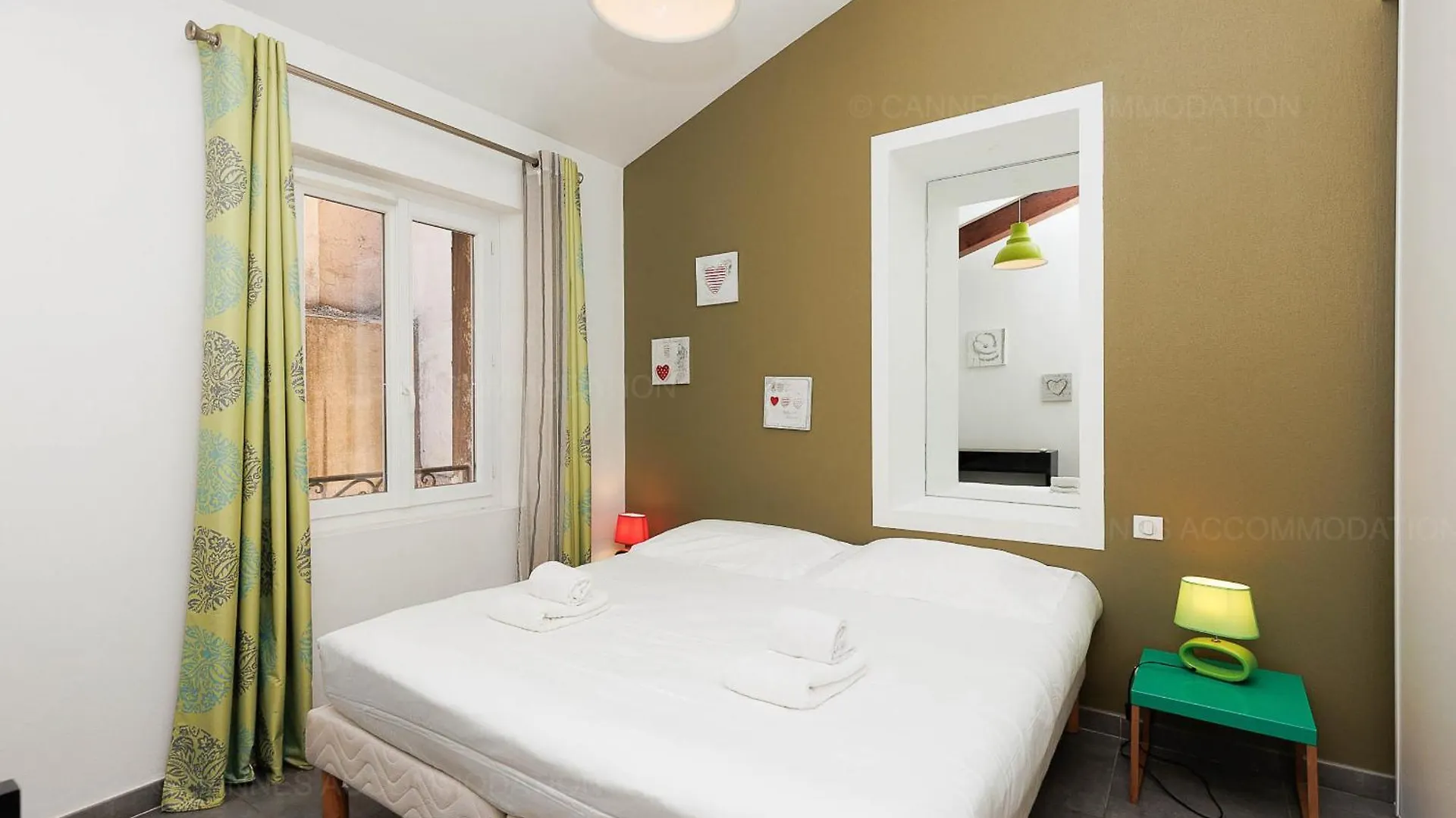 דירה קאן Residence Aout 43